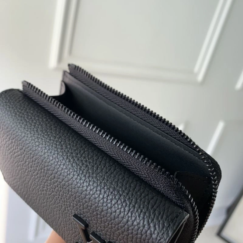 LV Wallets 4048F-0109