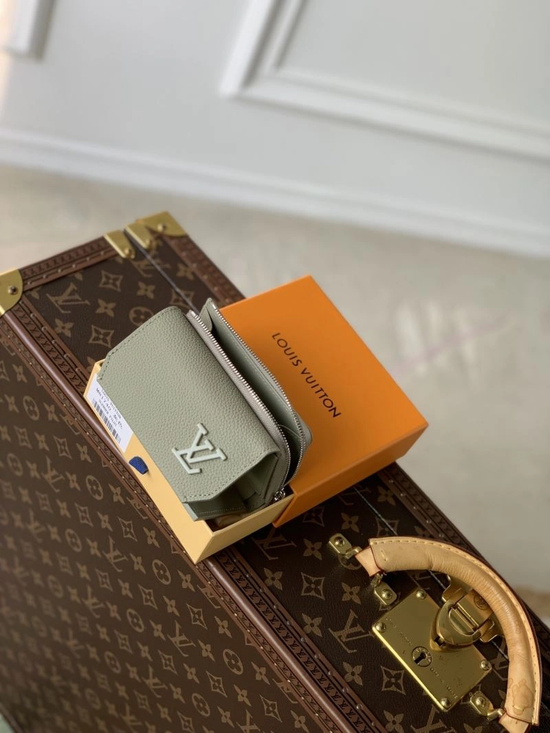 LV Wallets 4048F-0112