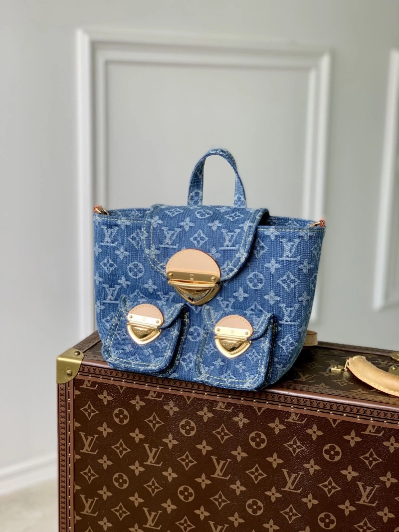LV Backpacks 4048G-0003