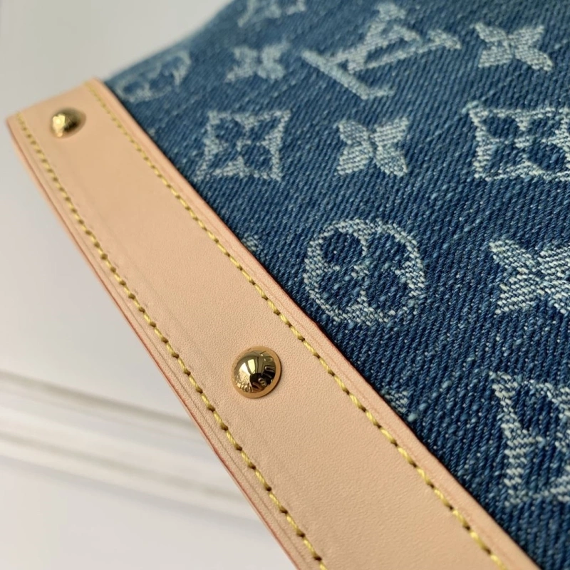 LV Cosmetic Bags 4048G-0016