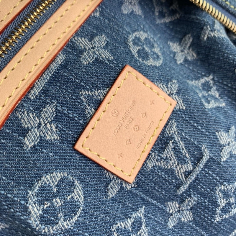 LV Travel Bags 4048G-0042