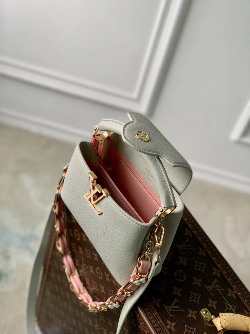LV Capucines Bags 4048G-0057