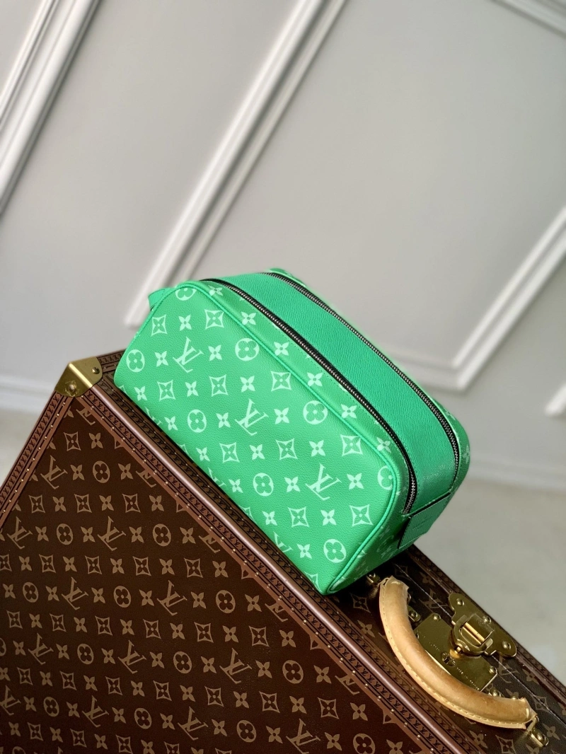 LV Cosmetic Bags 4048G-0067