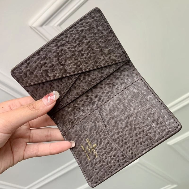 LV Wallets 4048H-0073