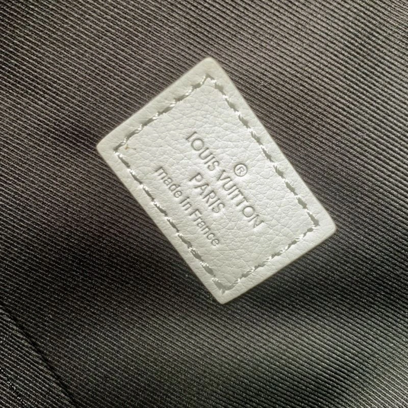 LV Backpacks 4048H-0254