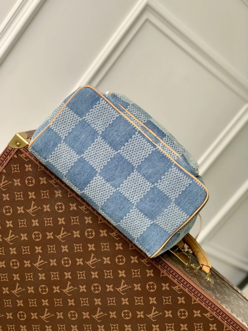 LV Backpacks 4048I-0016