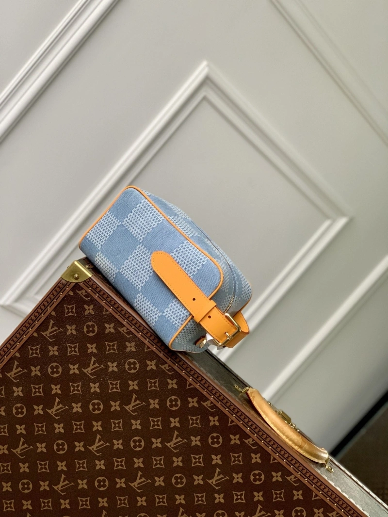 LV Cosmetic Bags 4048I-0033