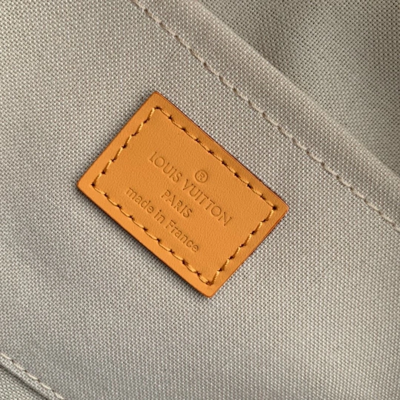 LV Cosmetic Bags 4048I-0033