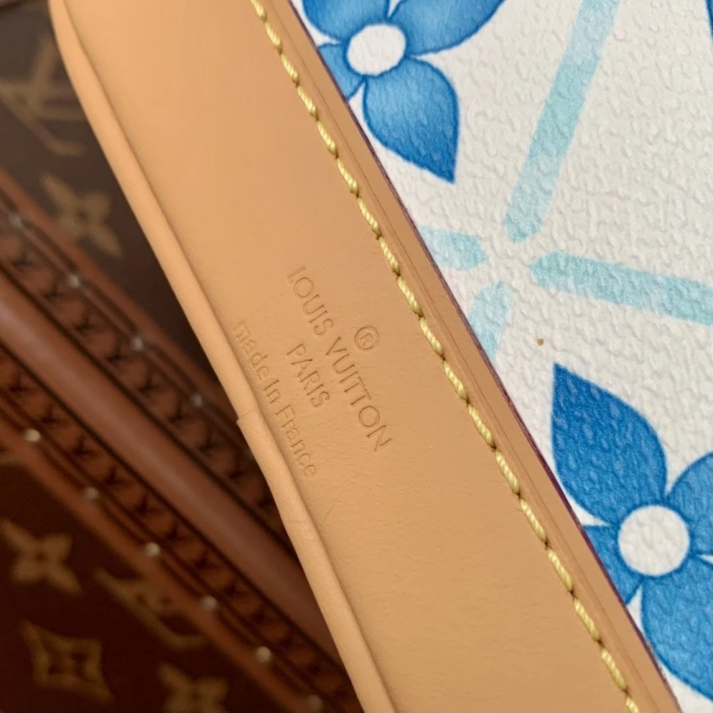 LV Bucket Bags 4048I-0069