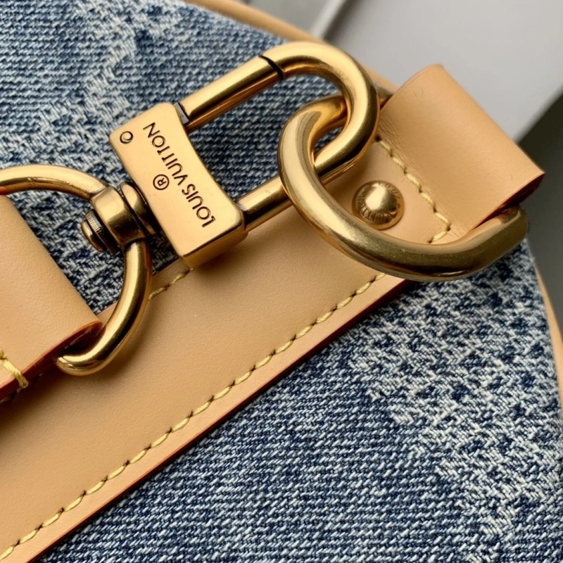 LV Travel Bags 4048I-0095