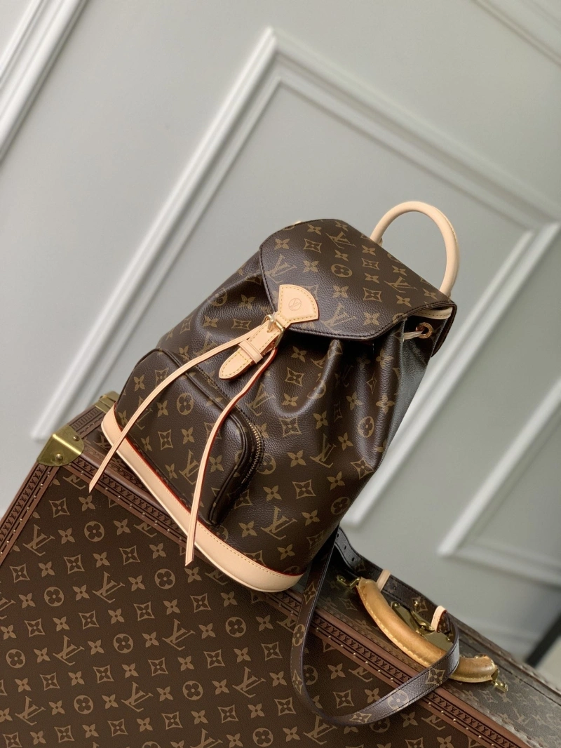 LV Backpacks 4048I-0108
