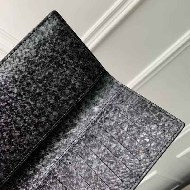 LV Wallets 4048I-0125