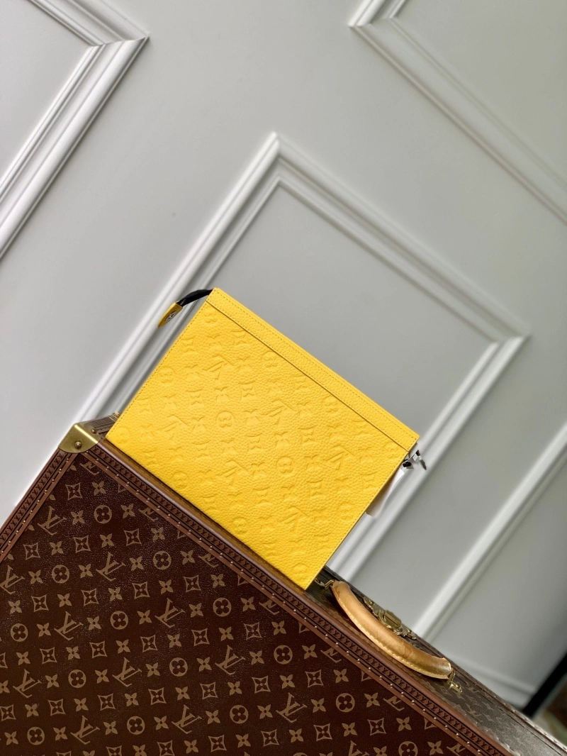 LV Clutch Bags 4048I-0147