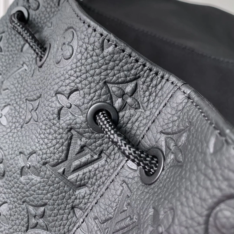 LV Backpacks 4048I-0219