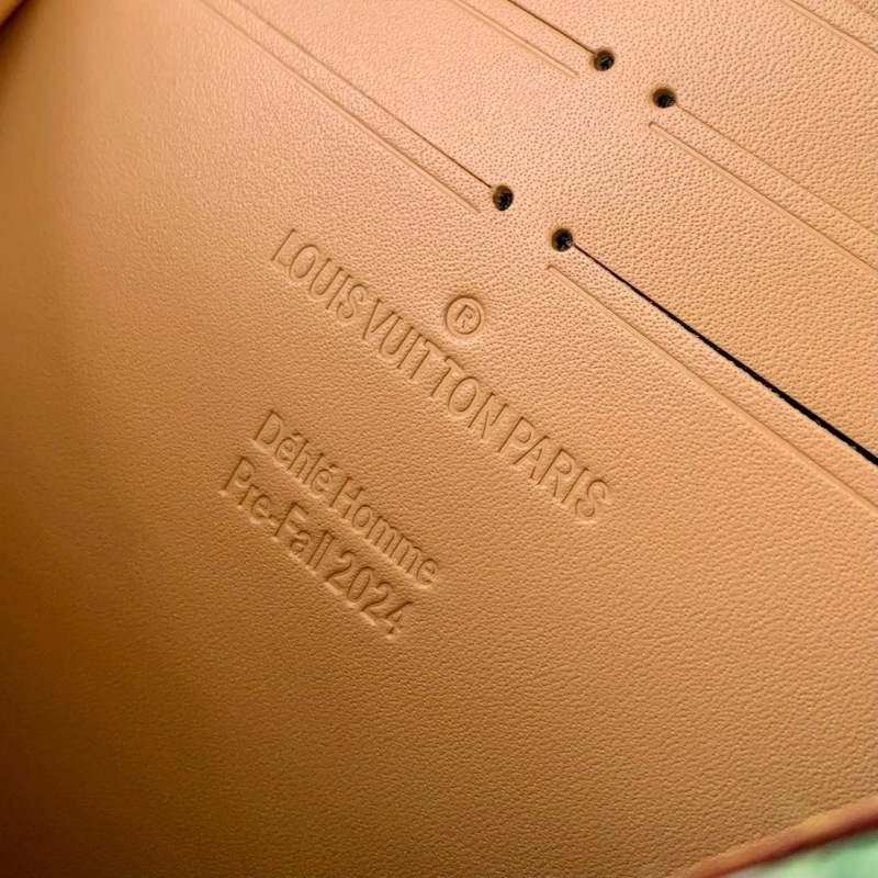 LV Clutch Bags 4048I-0270