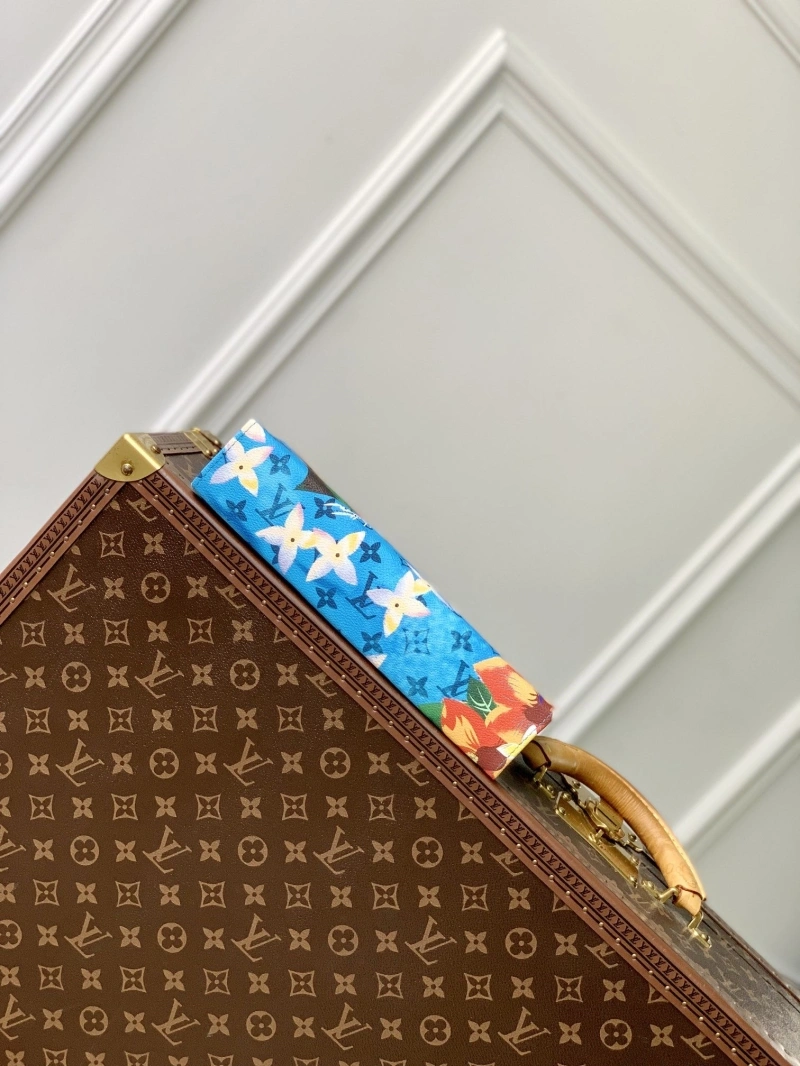 LV Clutch Bags 4048I-0272