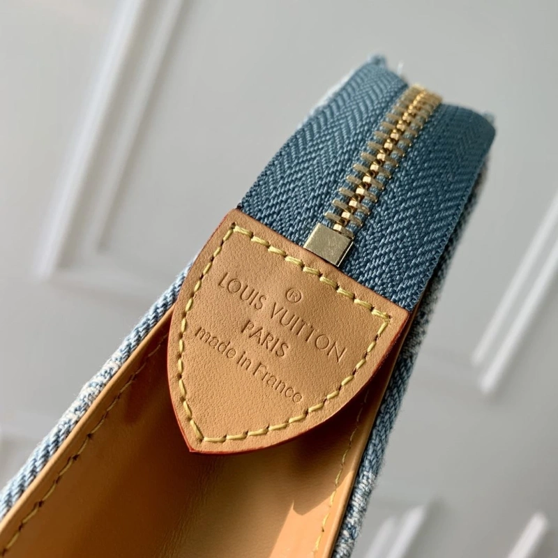 LV Clutch Bags 4048I-0332