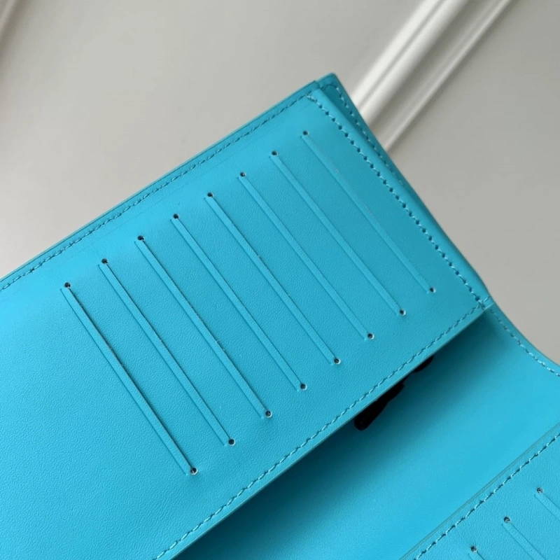 LV Wallets 4048I-0371