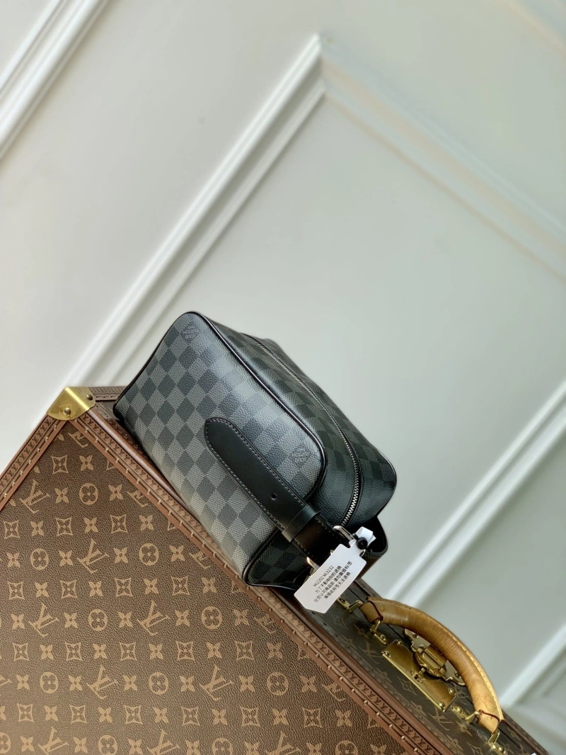LV Cosmetic Bags 4048I-0391