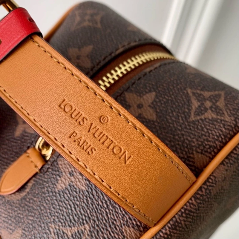 LV Cosmetic Bags 4048I-0411