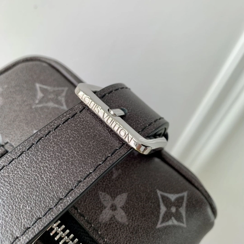 LV Cosmetic Bags 4048I-0489