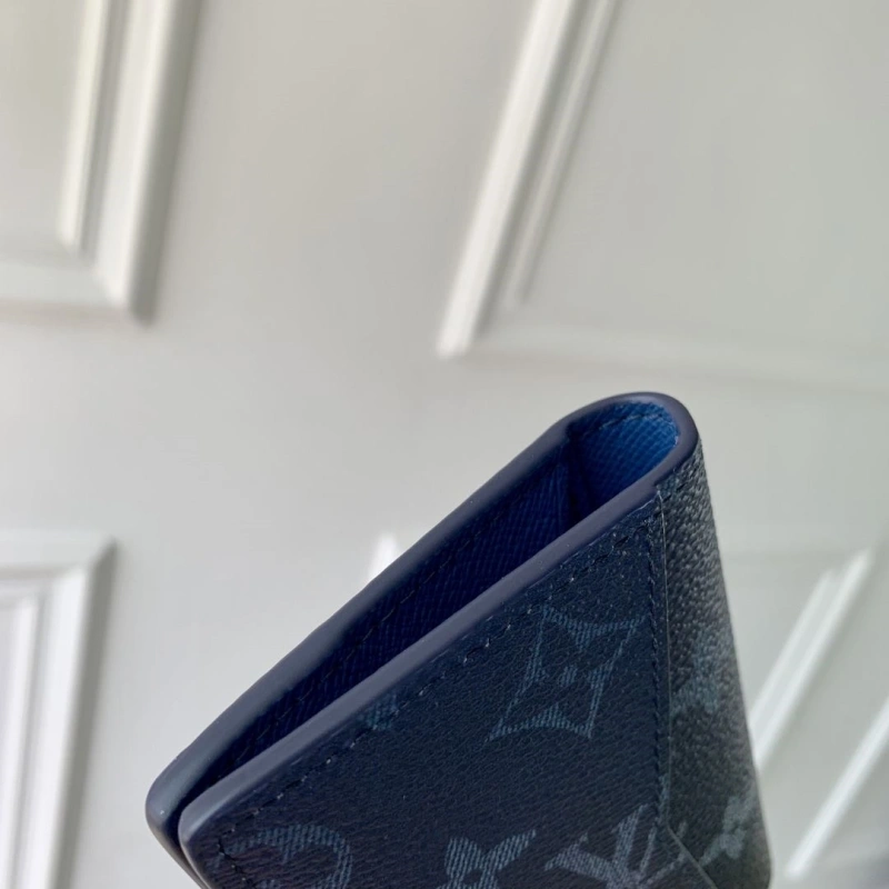 LV Wallets 4048I-0504