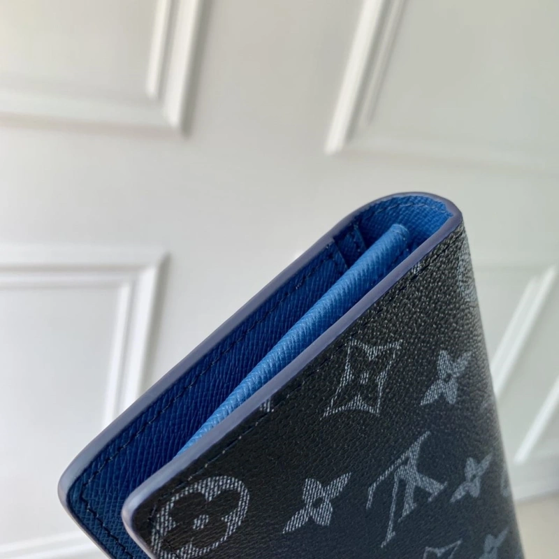 LV Wallets 4048I-0506