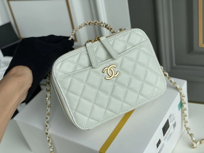 Chanel Cosmetic Bags 4049B-0182