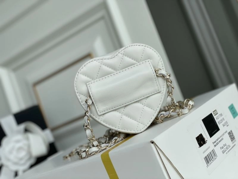 Chanel Round Bags 4049B-0185