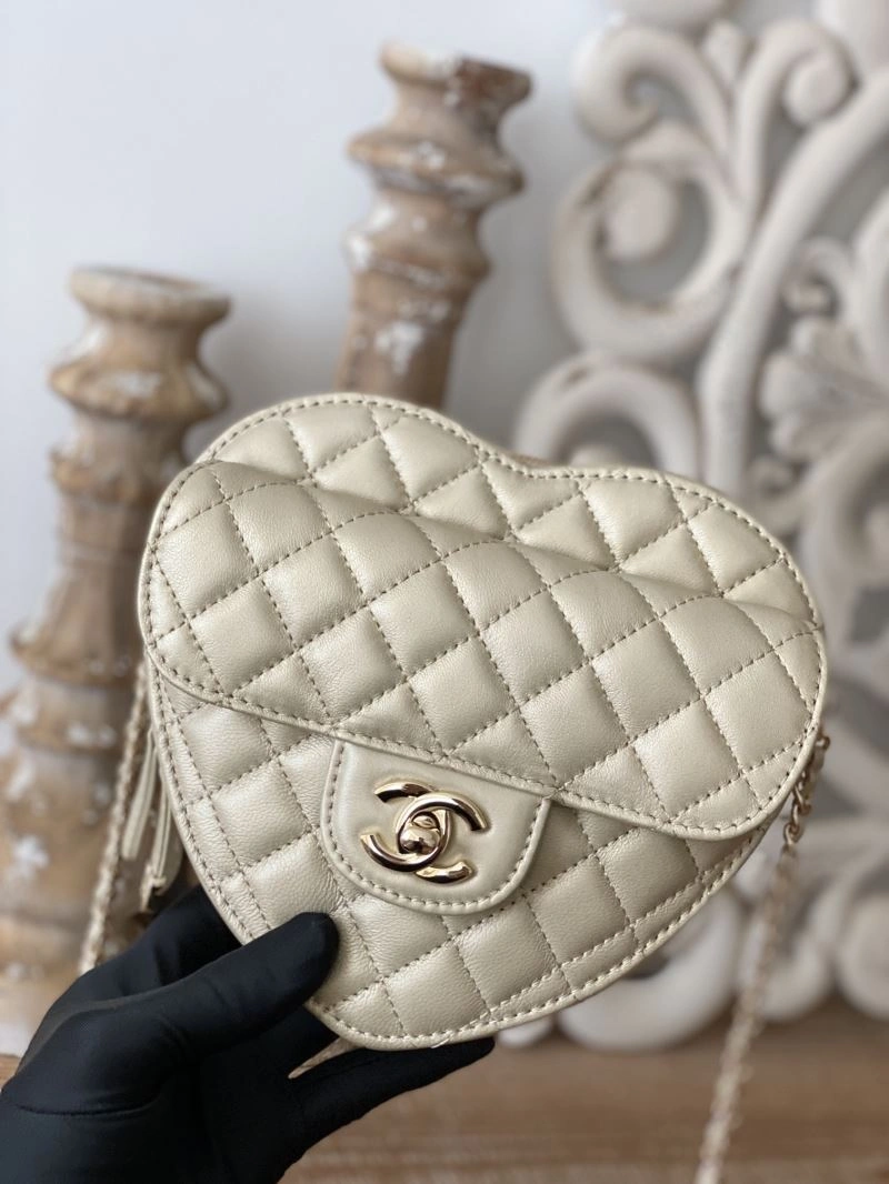 Chanel Round Bags 4049B-0214