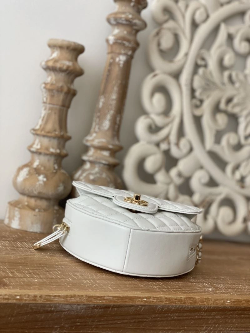 Chanel Round Bags 4049B-0216