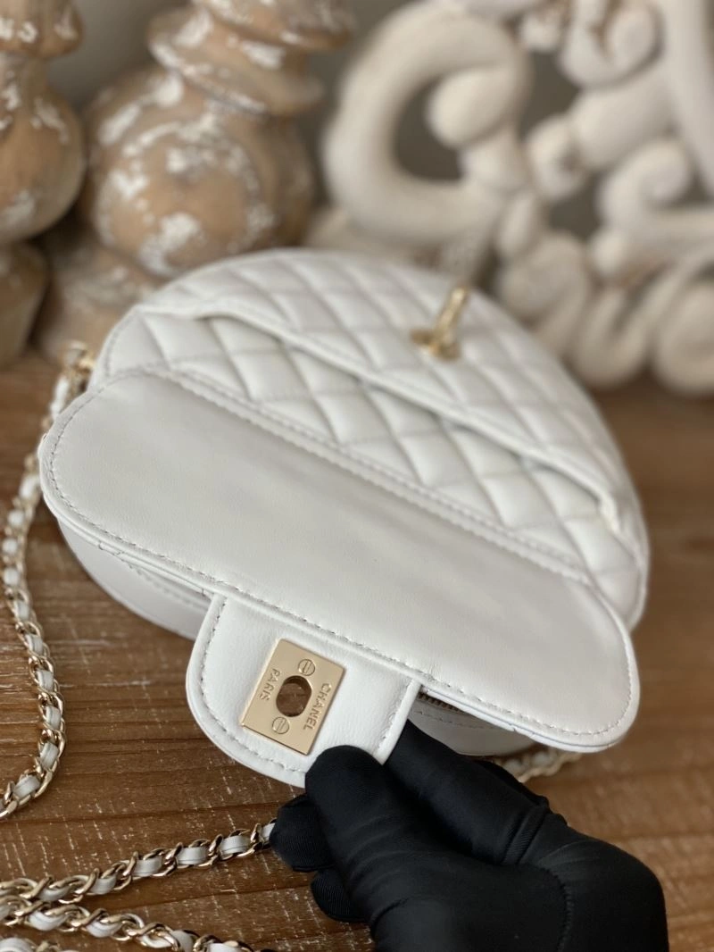 Chanel Round Bags 4049B-0216
