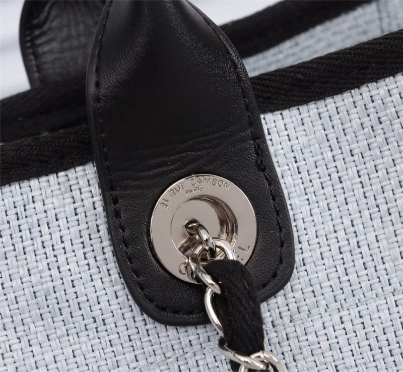 Chanel Shopping Bags 4049B-0332