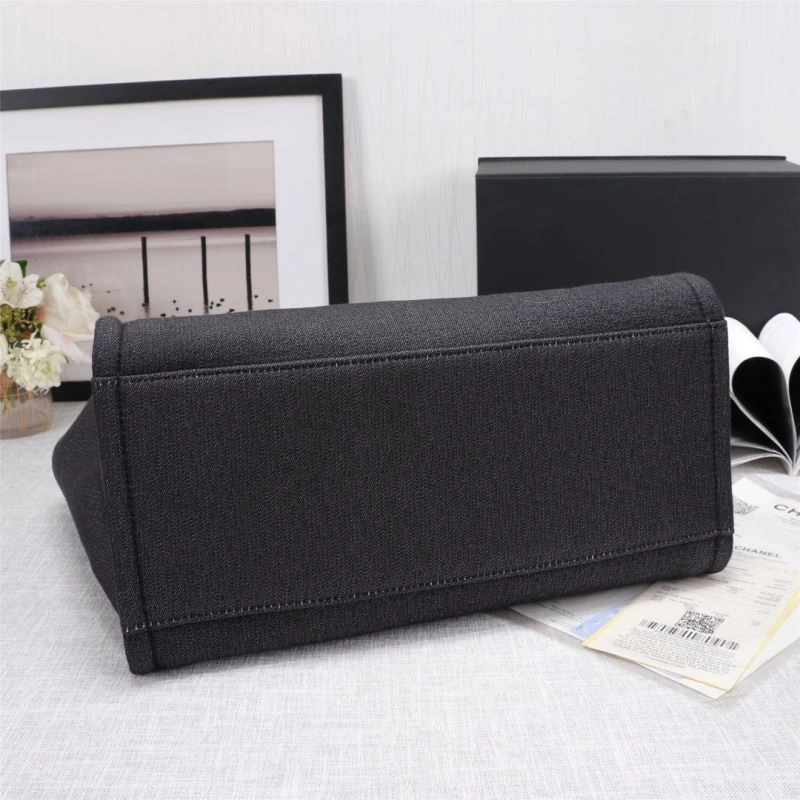 Chanel Shopping Bags 4049B-0339