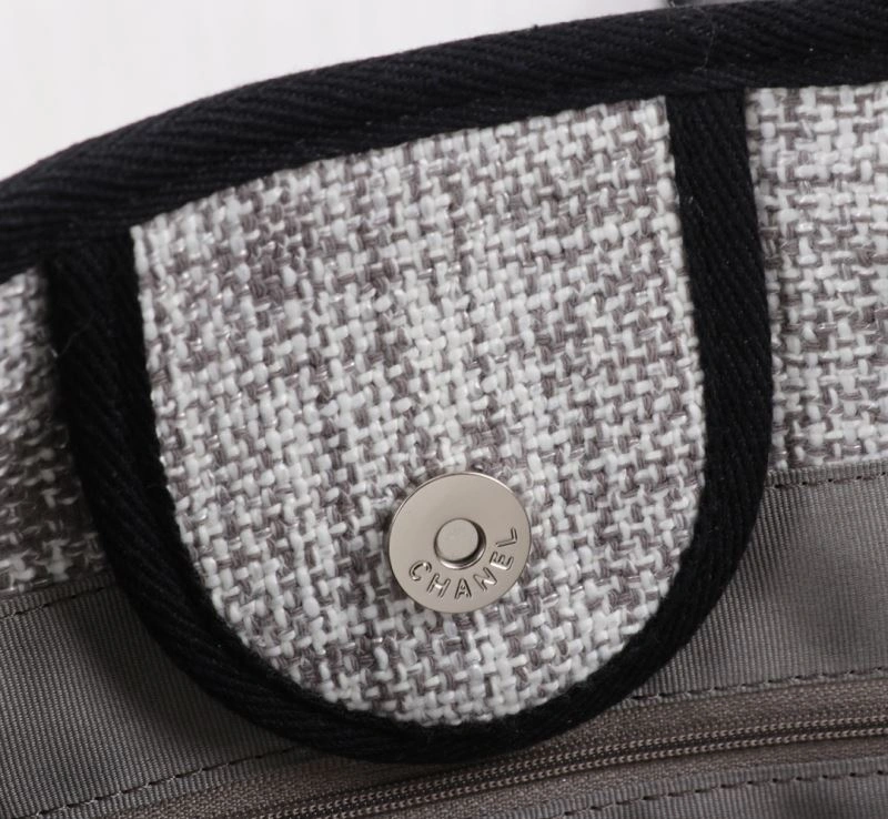 Chanel Shopping Bags 4049B-0352