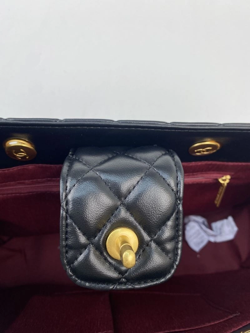 Chanel Shopping Bags 4049B-0552