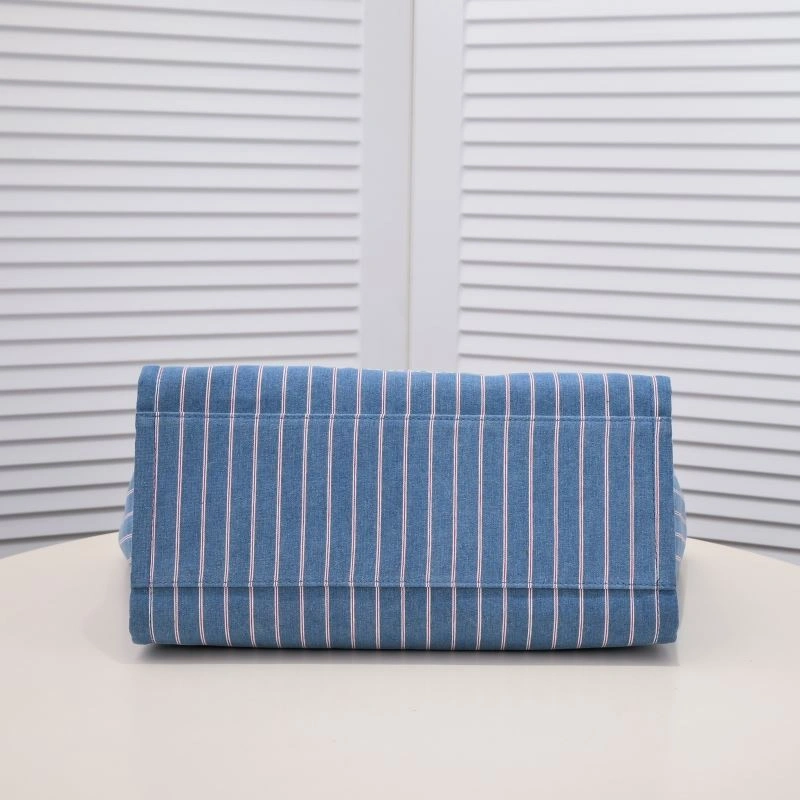 Chanel Shopping Bags 4049B-0577