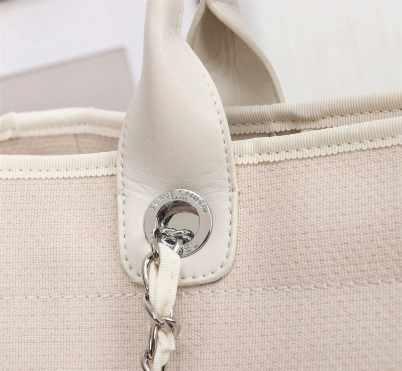 Chanel Shopping Bags 4049B-0597