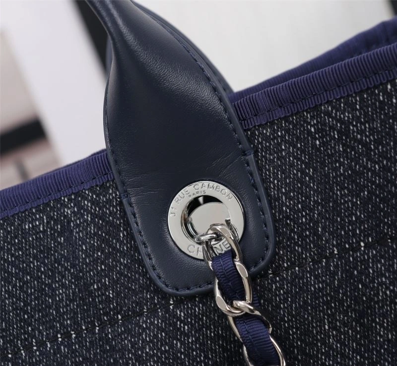 Chanel Shopping Bags 4049B-0600