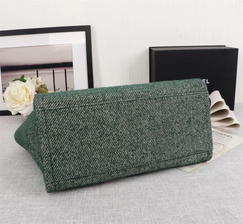 Chanel Shopping Bags 4049B-0605