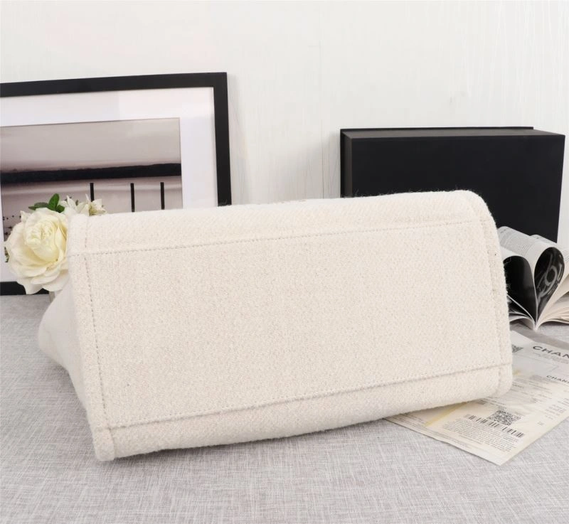 Chanel Shopping Bags 4049B-0607