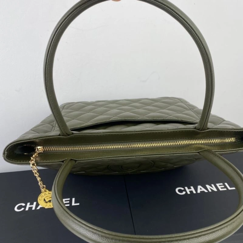 Chanel Shopping Bags 4049B-0638