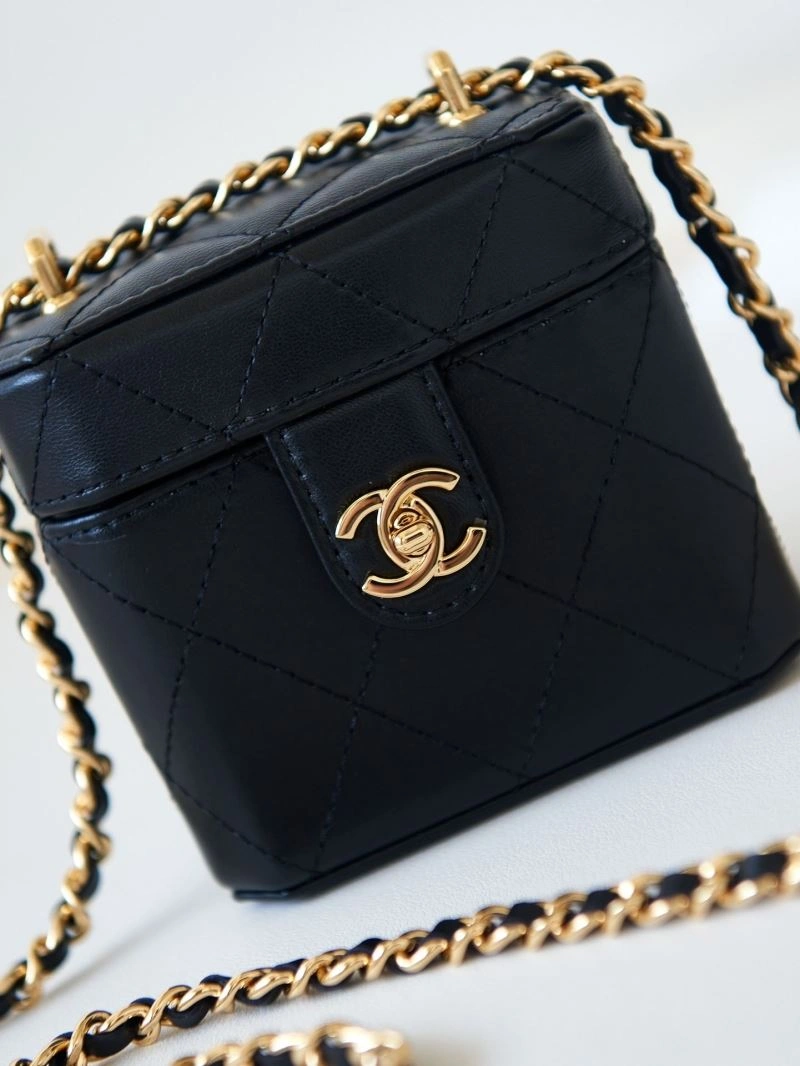 Chanel Cosmetic Bags 4049C-0036