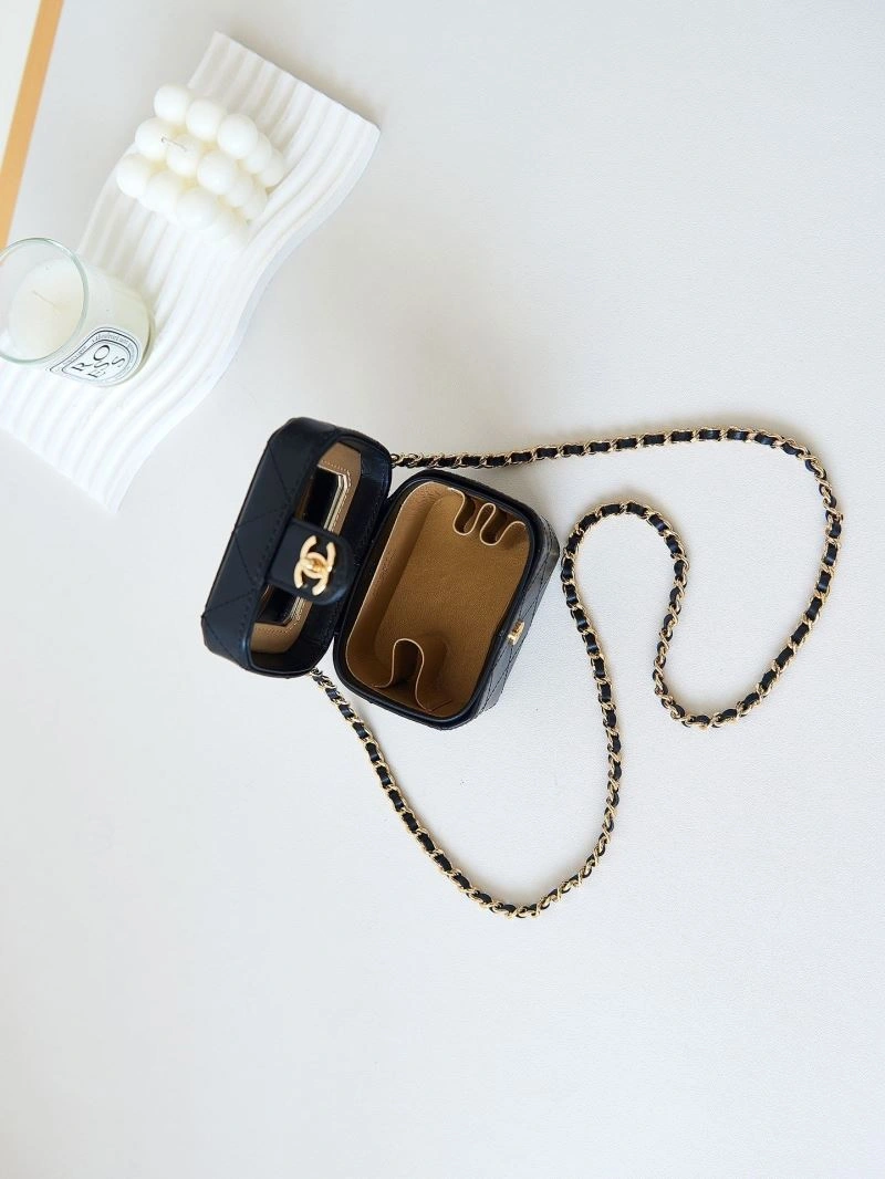 Chanel Cosmetic Bags 4049C-0036