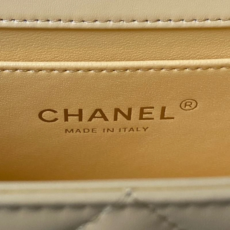 Chanel 19 Bags 4049C-0086