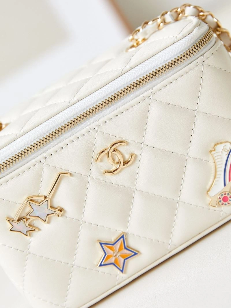 Chanel Cosmetic Bags 4049C-0109