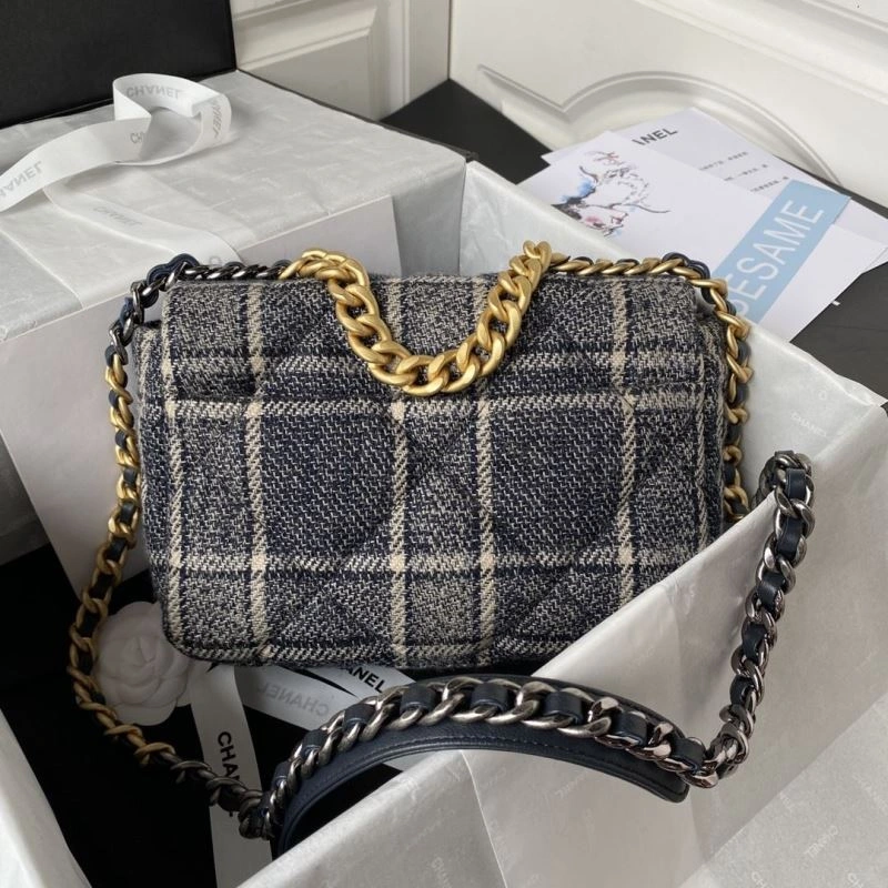 Chanel 19 Bags 4049C-0123