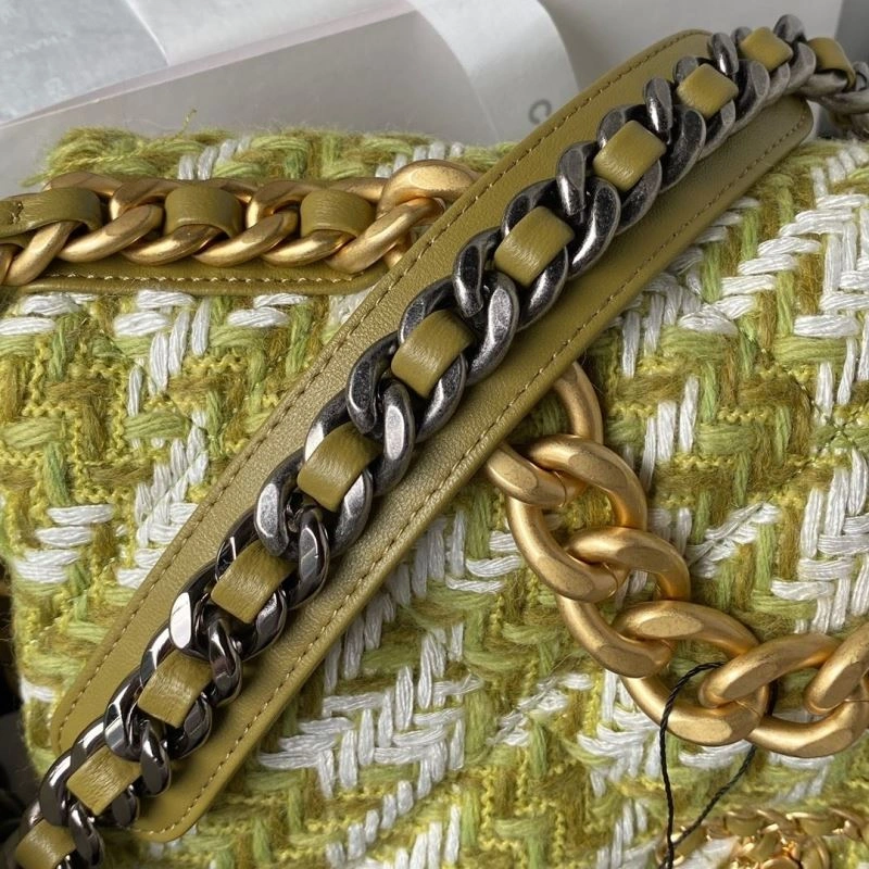 Chanel 19 Bags 4049C-0124