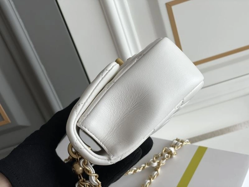 Chanel 19 Bags 4049C-0249