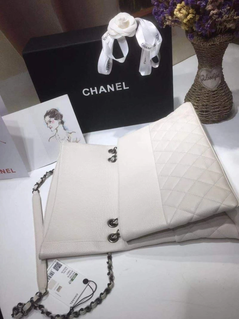 Chanel 19 Bags 4049C-0311